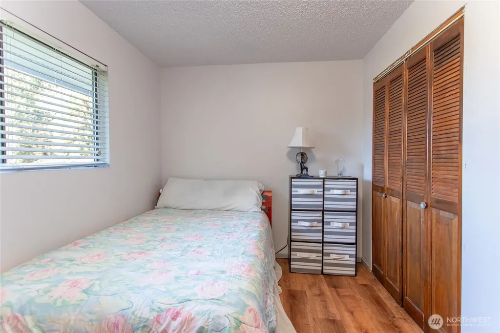 371 Pigeon Springs Road Onalaska WA 98570