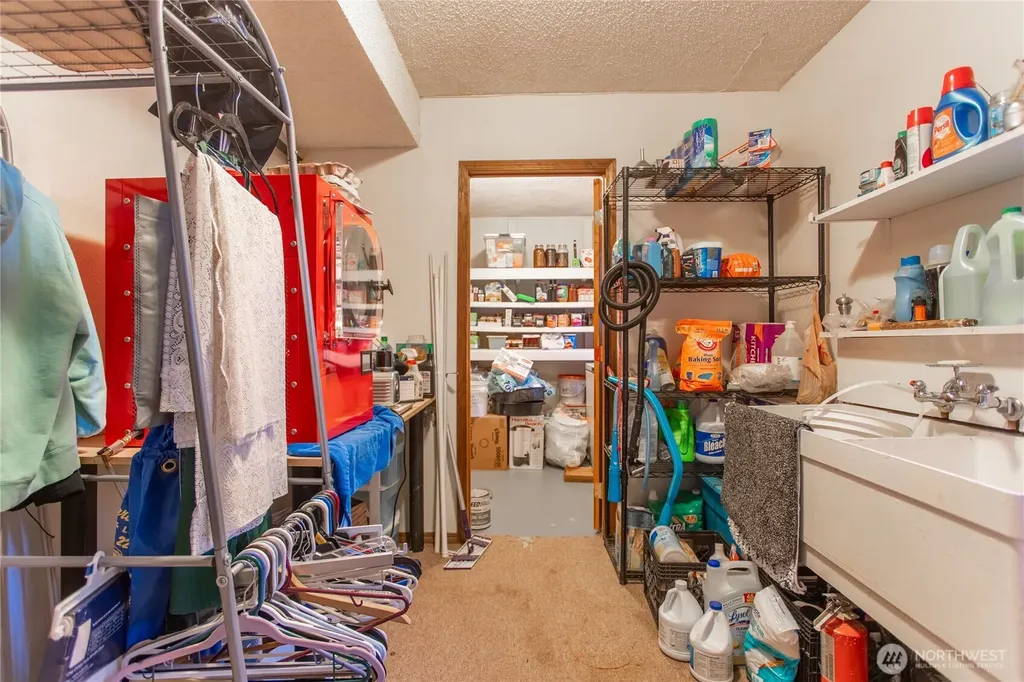 371 Pigeon Springs Road Onalaska WA 98570