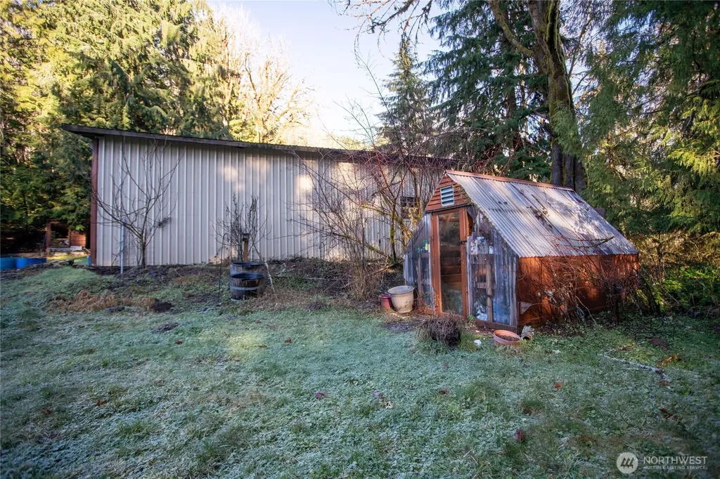 371 Pigeon Springs Road Onalaska WA 98570