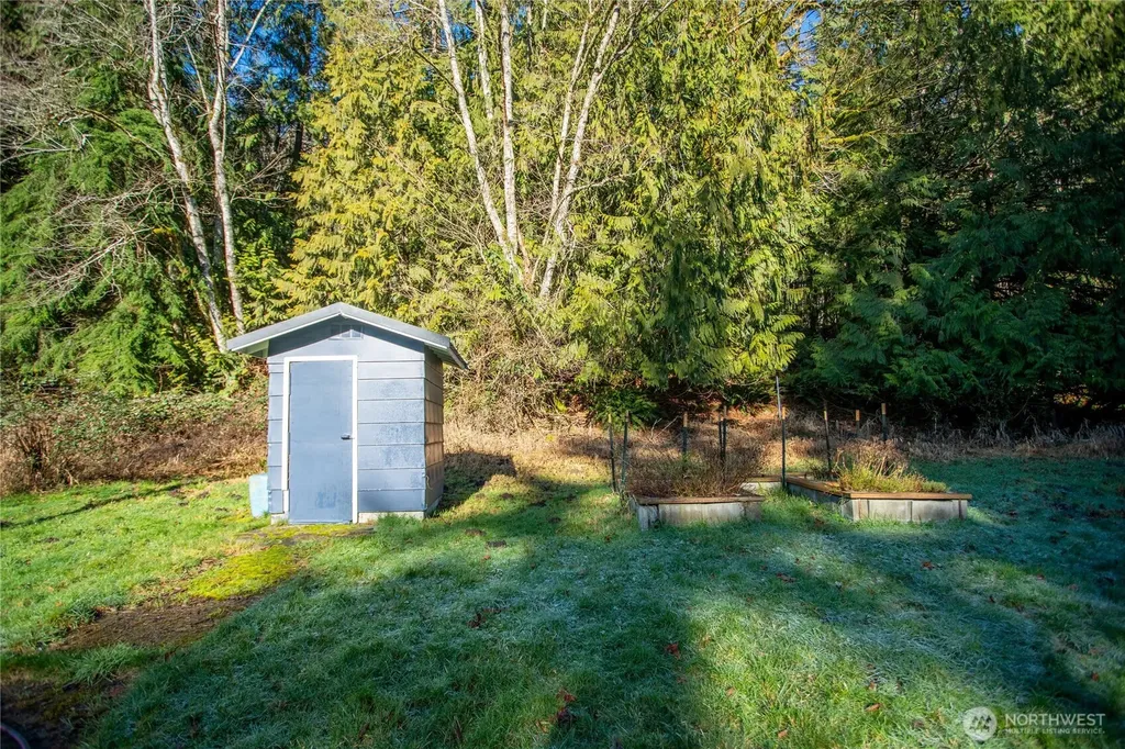371 Pigeon Springs Road Onalaska WA 98570