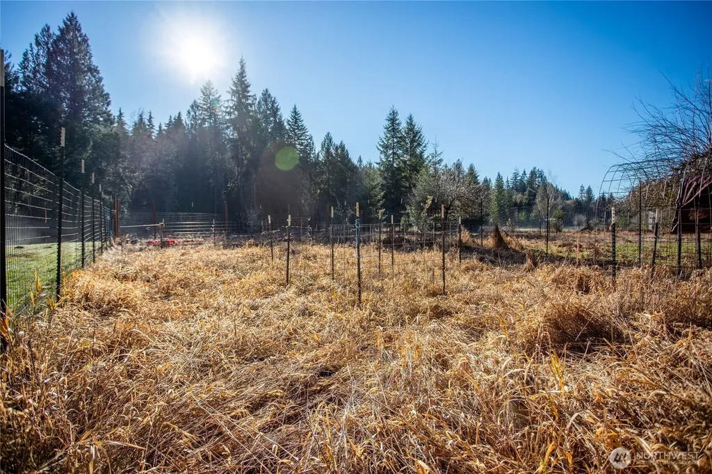 371 Pigeon Springs Road Onalaska WA 98570