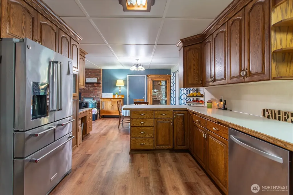 371 Pigeon Springs Road Onalaska WA 98570
