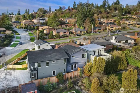 8812 41st Avenue SW Seattle WA 98136