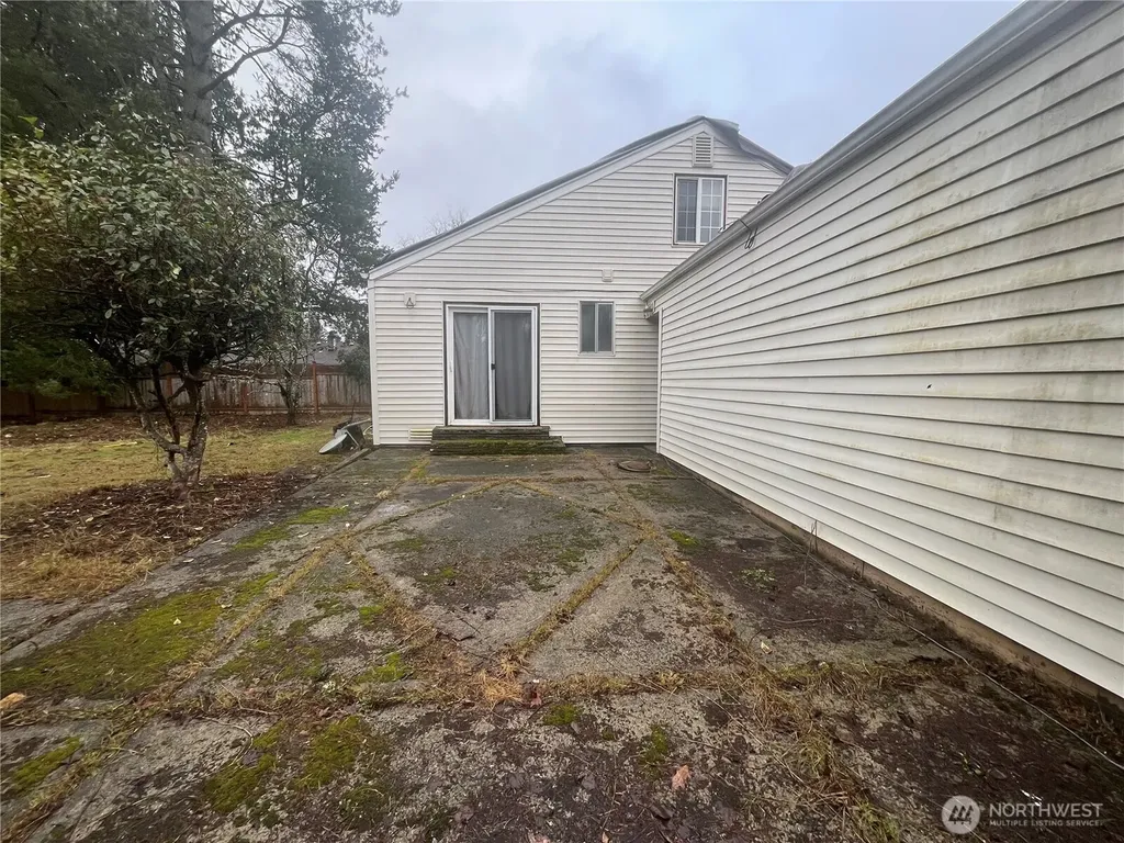16919 12th Place NE Shoreline WA 98511