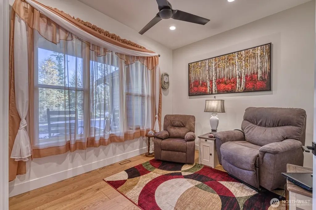 2820 131st Street NW Gig Harbor WA 98332
