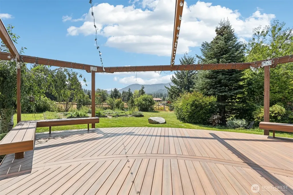 18527 Hazel Street Leavenworth WA 98826