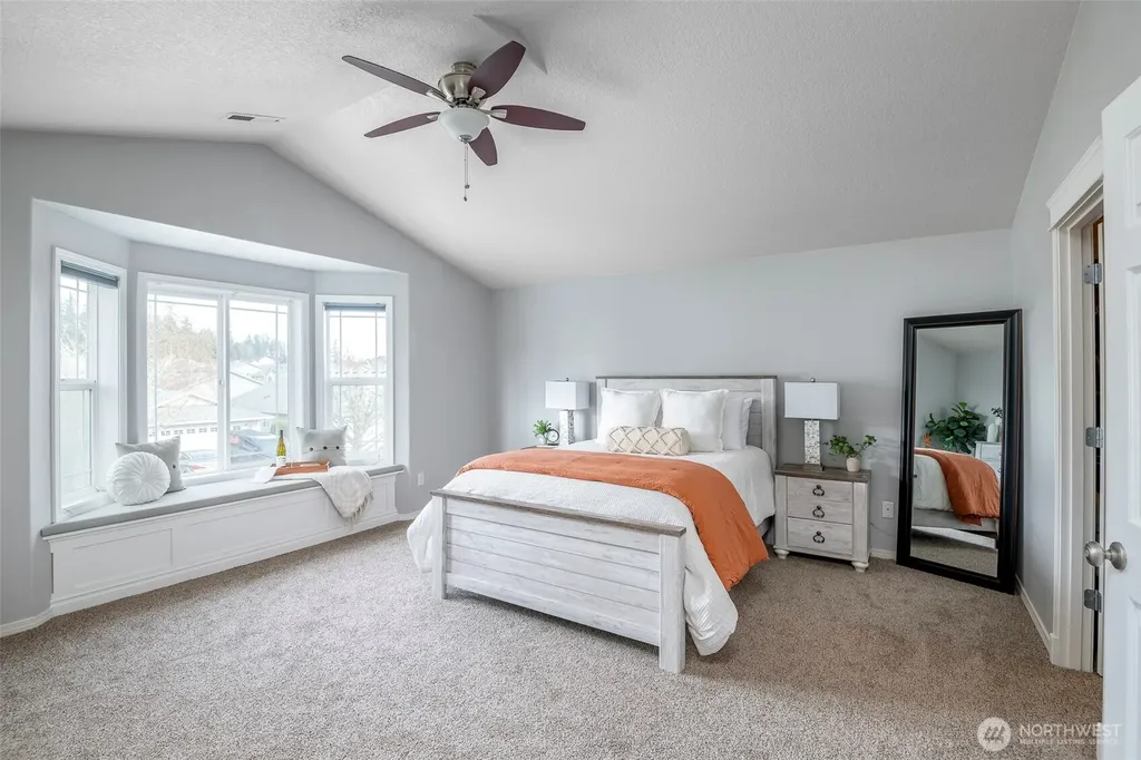 7115 33rd Avenue NE Lacey WA 98516