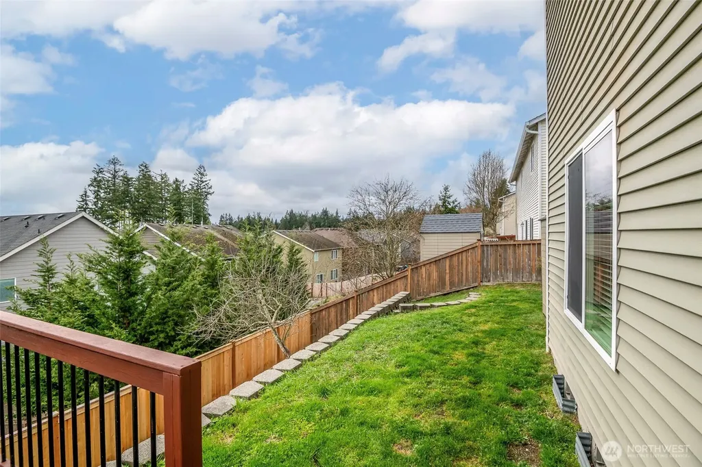7115 33rd Avenue NE Lacey WA 98516