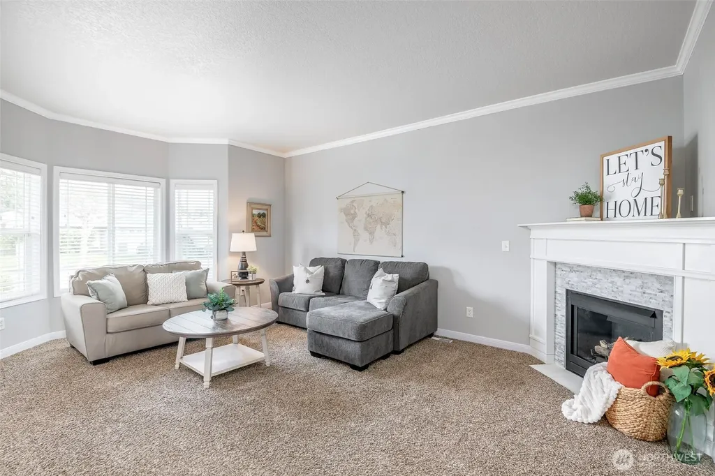7115 33rd Avenue NE Lacey WA 98516