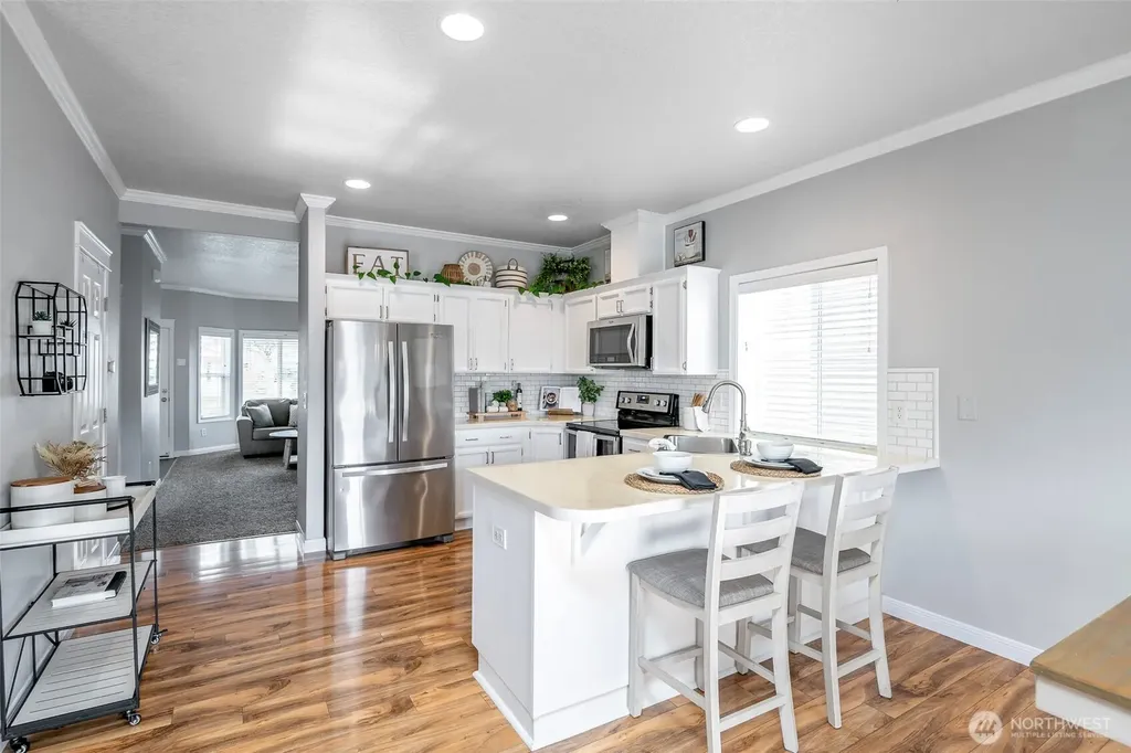 7115 33rd Avenue NE Lacey WA 98516