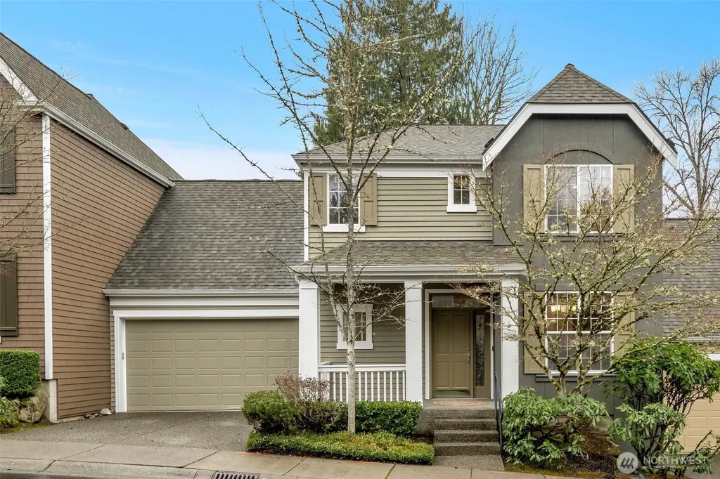 6441 SE Cougar Mountain Way Bellevue WA 98006