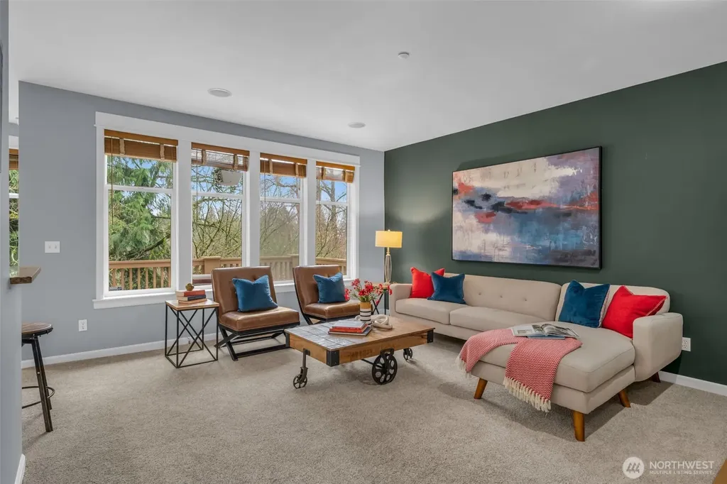 6441 SE Cougar Mountain Way Bellevue WA 98006