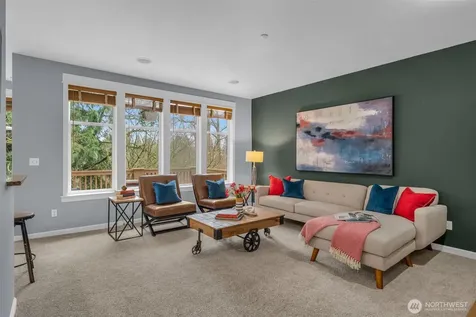 6441 SE Cougar Mountain Way Bellevue WA 98006