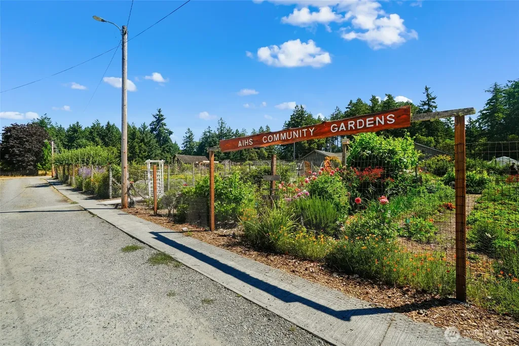 9606 Otso Point Road Anderson Island WA 98303