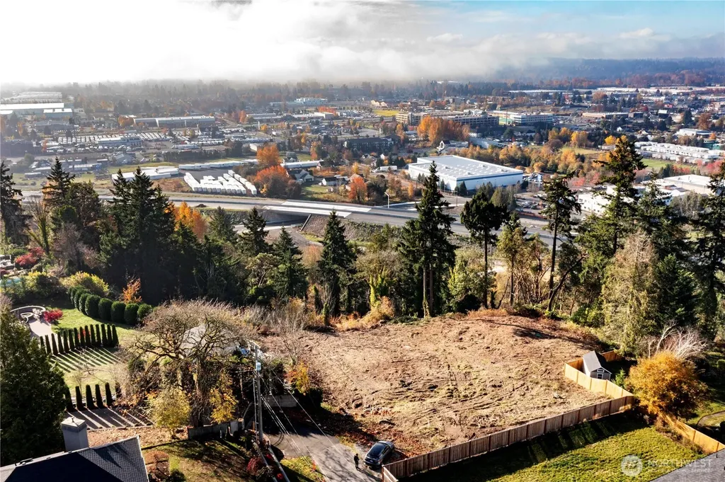 916 64th Avenue E Fife WA 98404