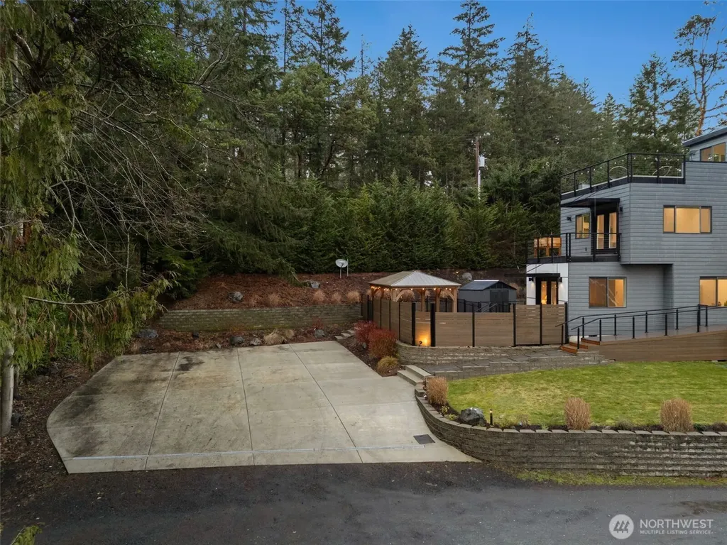 18909 115th Street NW Gig Harbor WA 98329