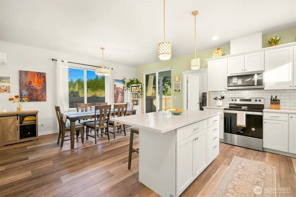 8268 Balfour Valley Lane Maple Falls WA 98266