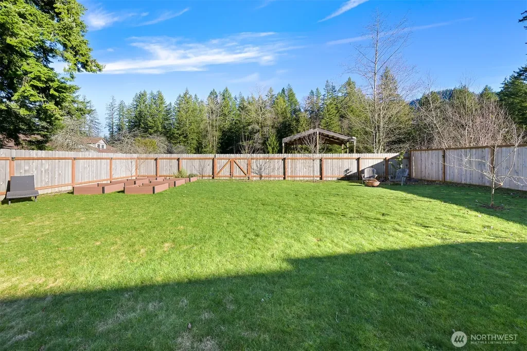 8268 Balfour Valley Lane Maple Falls WA 98266