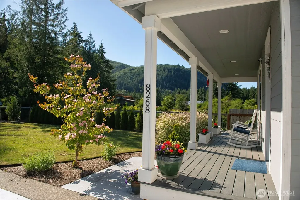 8268 Balfour Valley Lane Maple Falls WA 98266
