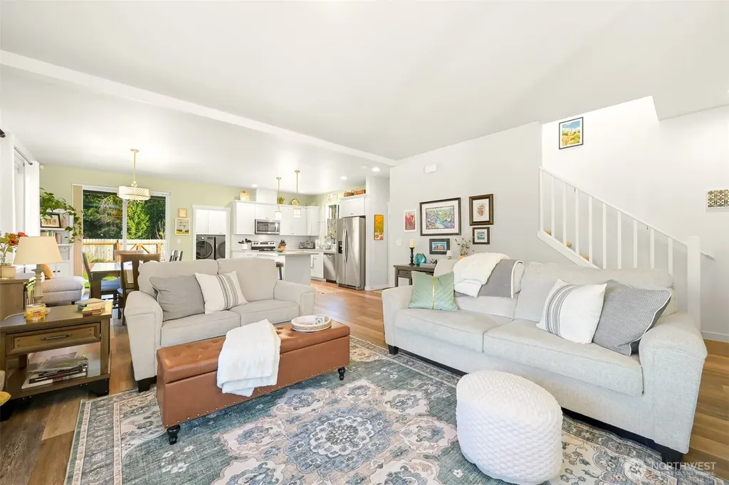 8268 Balfour Valley Lane Maple Falls WA 98266