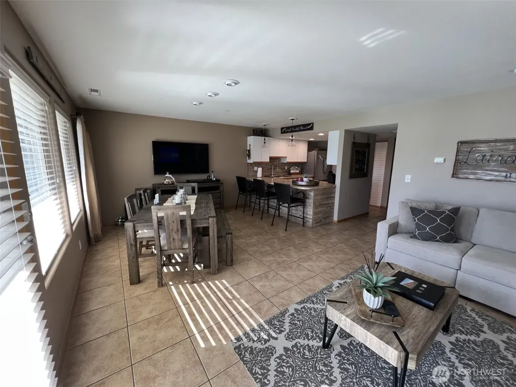 8997 Crescent Bar Road NW Quincy WA 98848