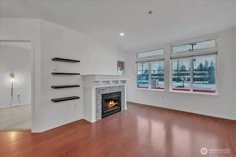 18 Dravus Street Seattle WA 98109