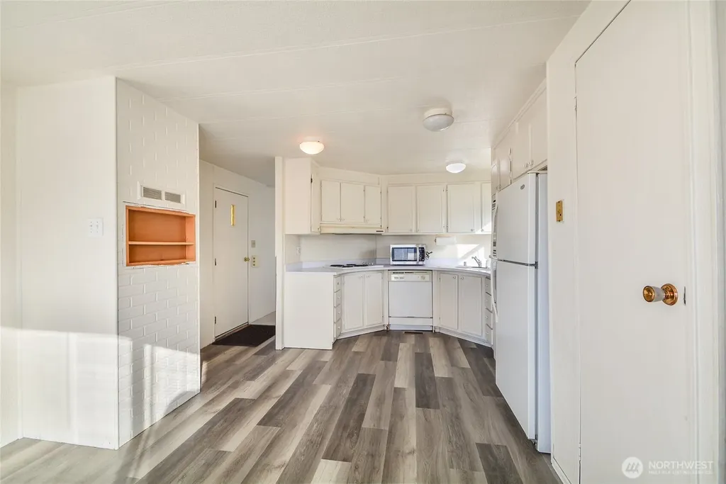 16600 25th Avenue NE Marysville WA 98271