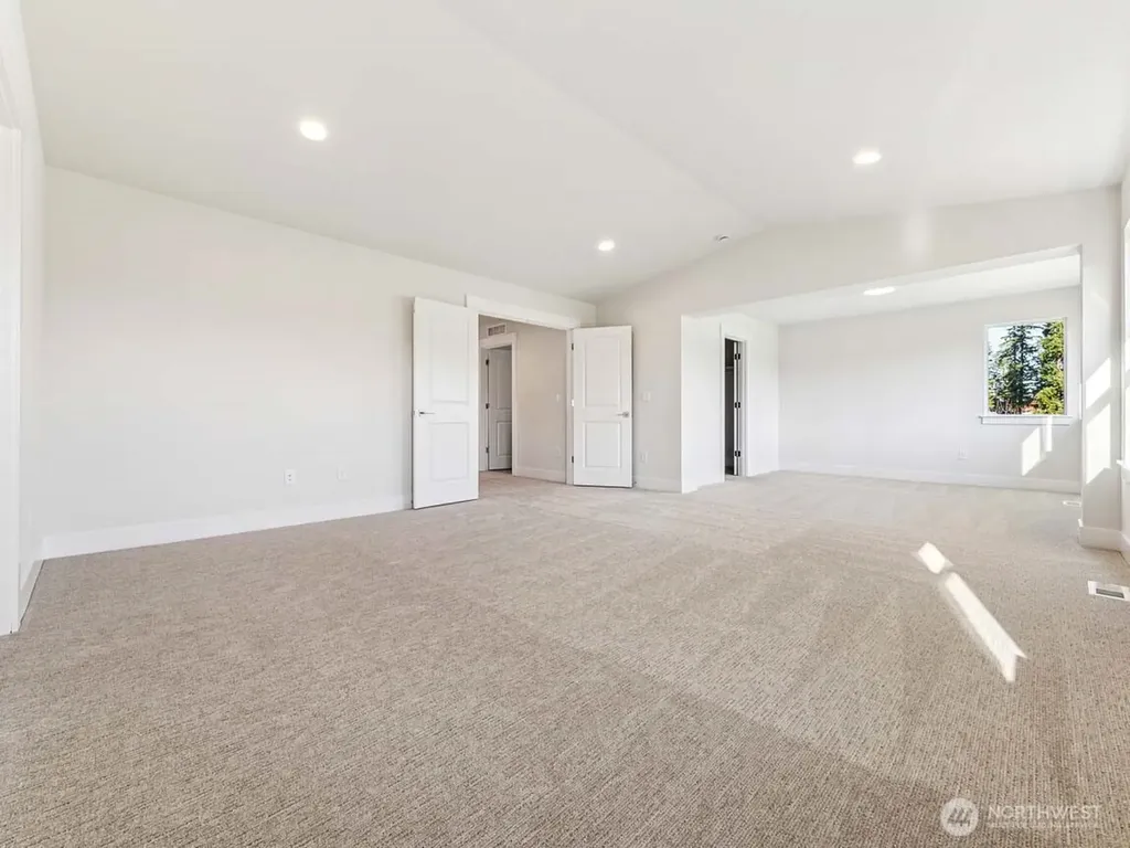 25012 181st Avenue SE Covington WA 98042