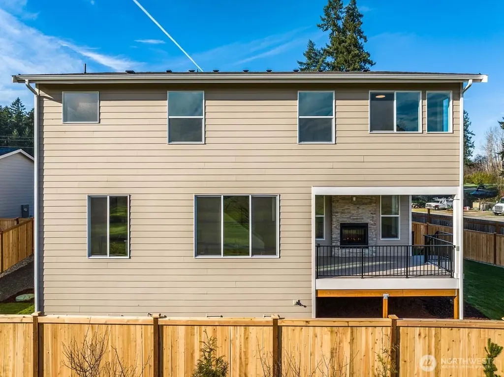 25012 181st Avenue SE Covington WA 98042