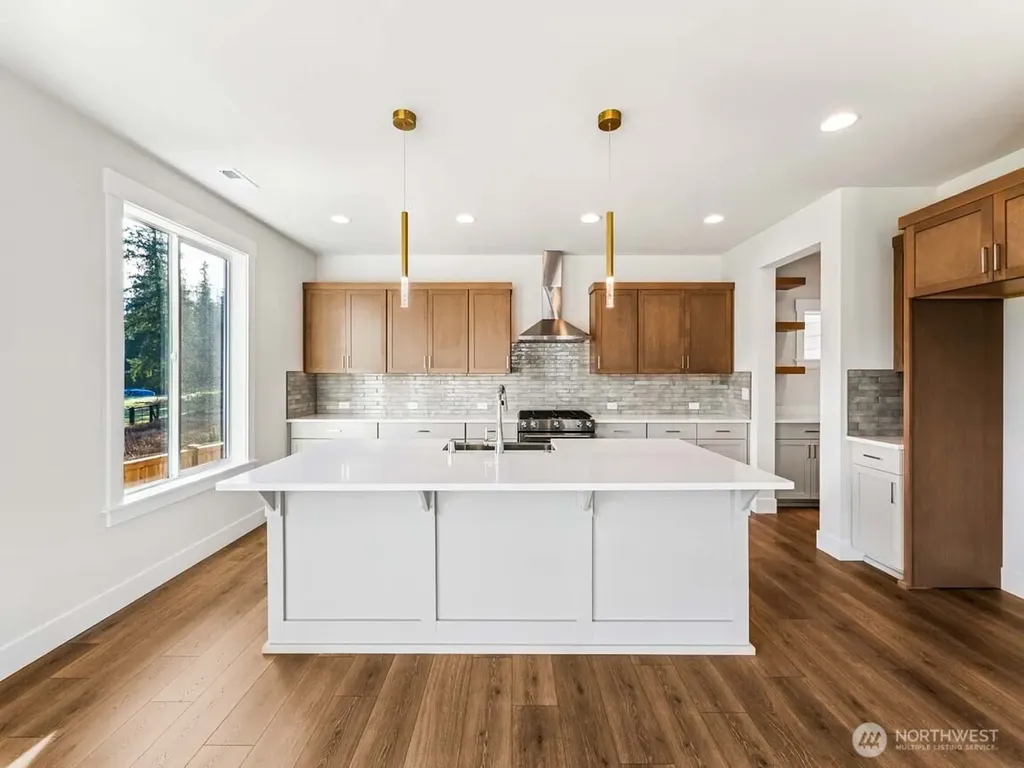 25012 181st Avenue SE Covington WA 98042