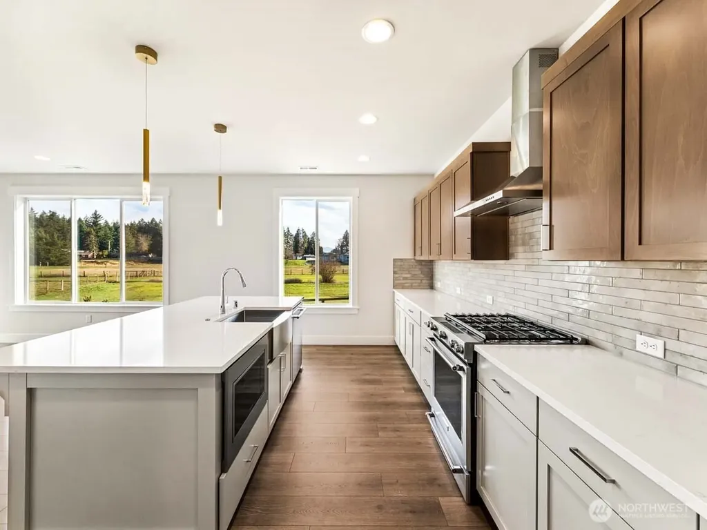 25012 181st Avenue SE Covington WA 98042