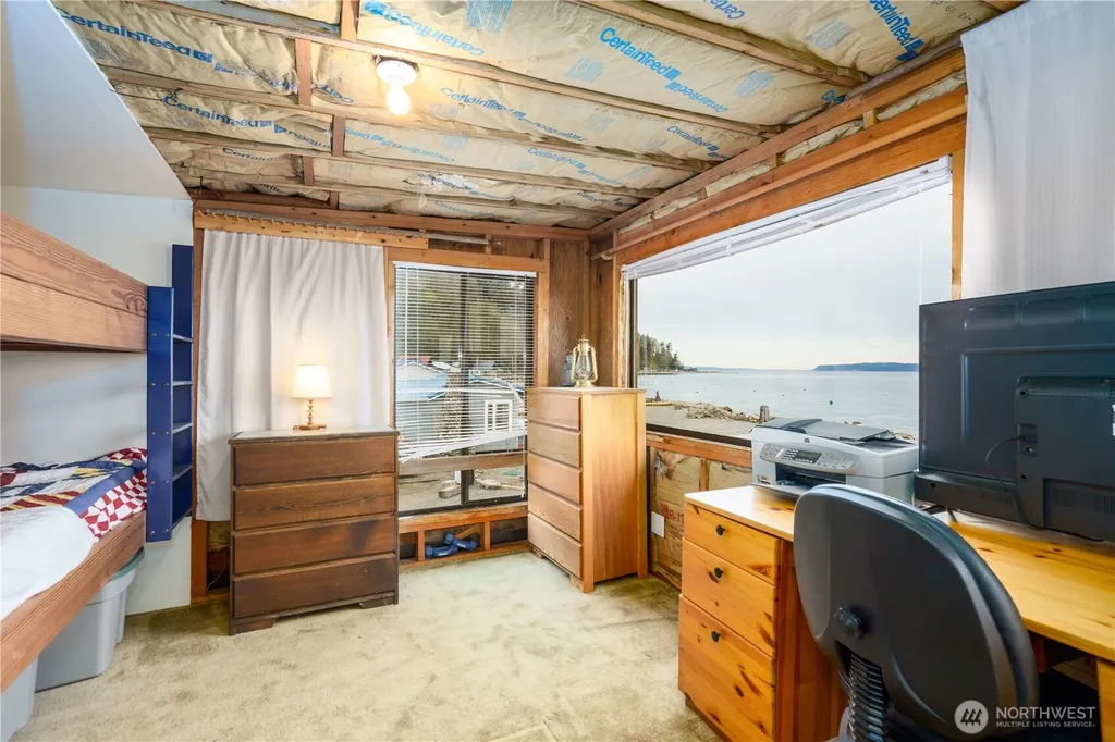 15 Snoqualmie Avenue Hat Island WA 98206
