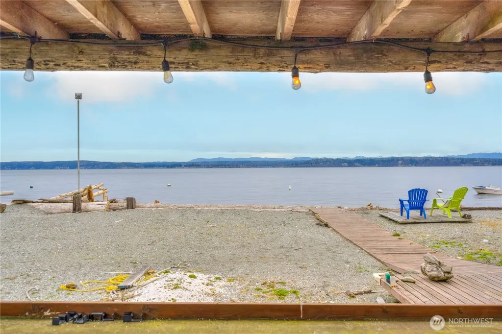 15 Snoqualmie Avenue Hat Island WA 98206