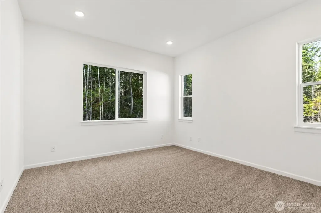80 Mccartney Peak Lane Port Ludlow WA 98365