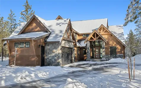 1601 Wanawish Loop Cle Elum WA 98922