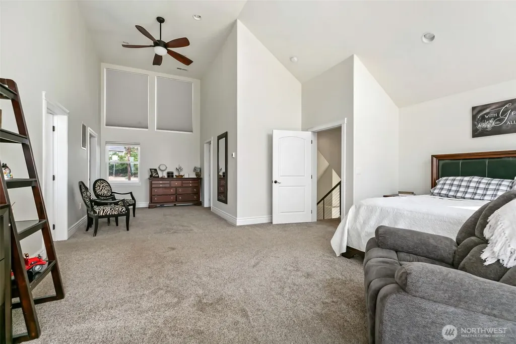 921 Tibbling Road Selah WA 98942