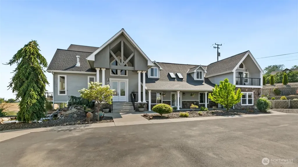 921 Tibbling Road Selah WA 98942