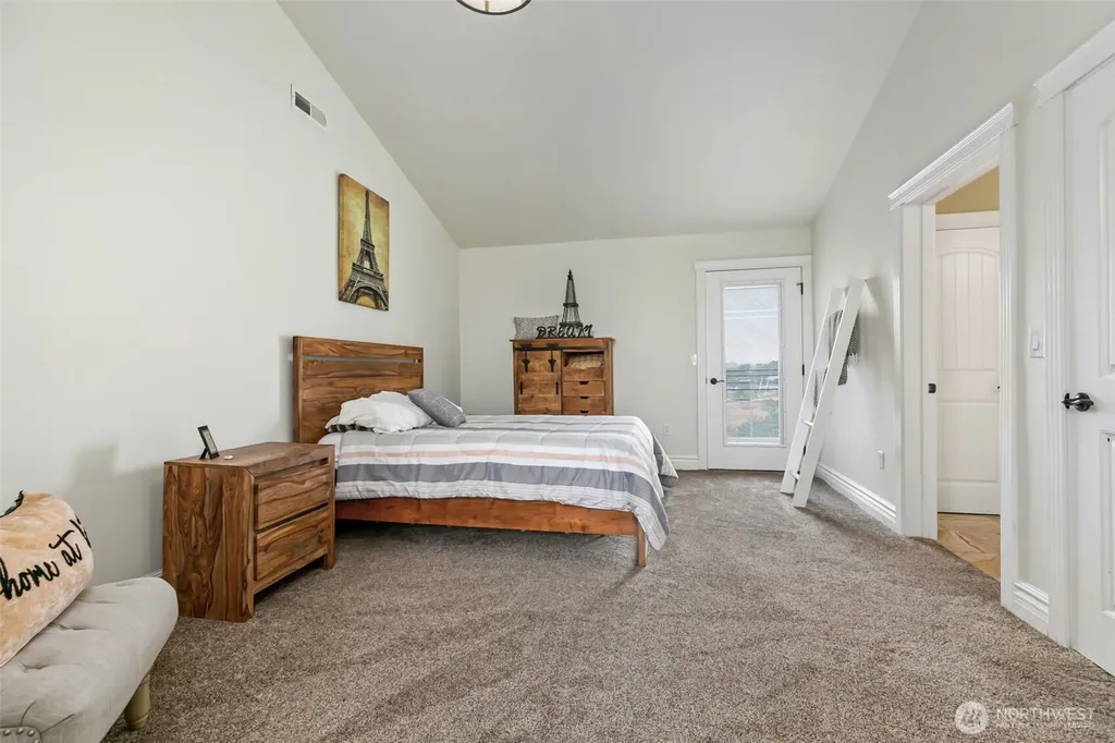 921 Tibbling Road Selah WA 98942