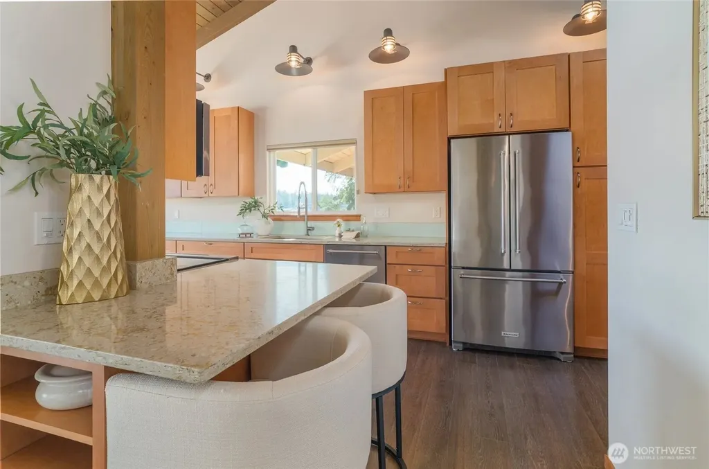 3451 E Pickering Road Shelton WA 98584