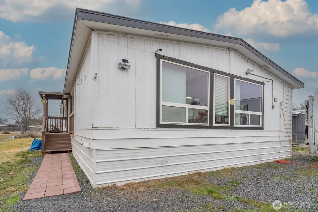 4815 Airway Drive NE Moses Lake WA 98837