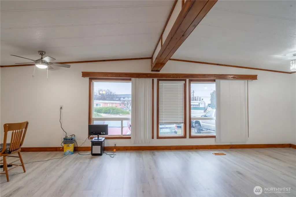 4815 Airway Drive NE Moses Lake WA 98837