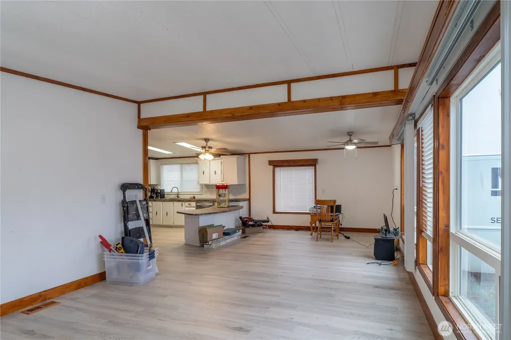 4815 Airway Drive NE Moses Lake WA 98837