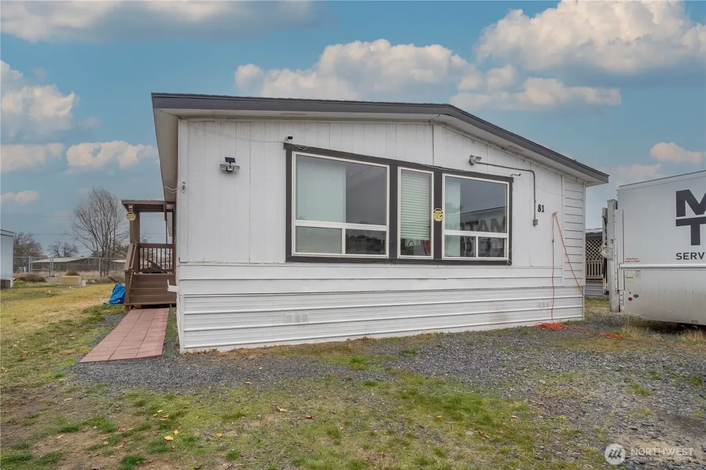 4815 Airway Drive NE Moses Lake WA 98837