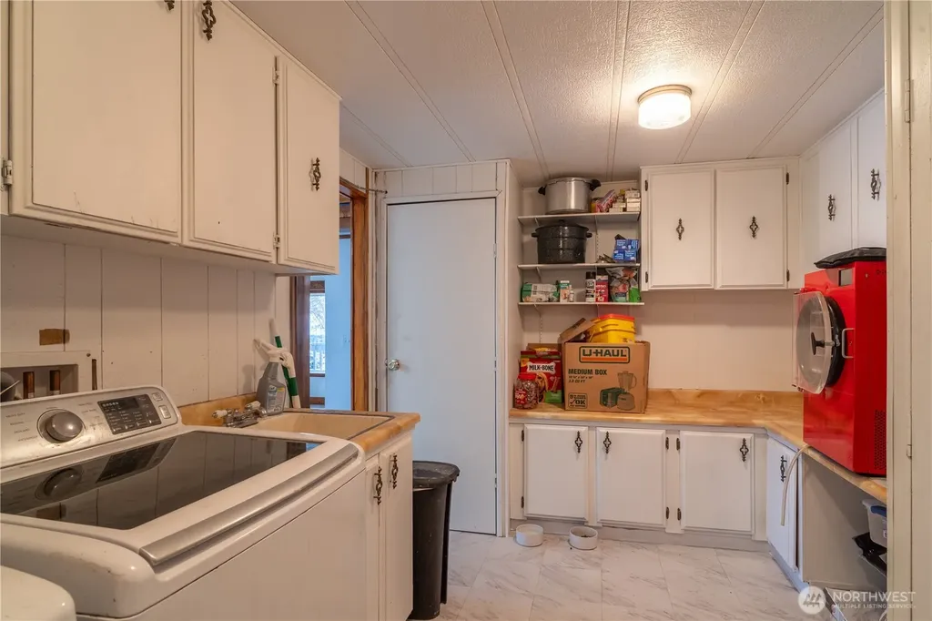 4815 Airway Drive NE Moses Lake WA 98837