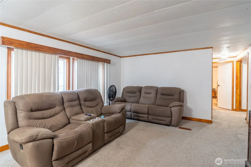 4815 Airway Drive NE Moses Lake WA 98837