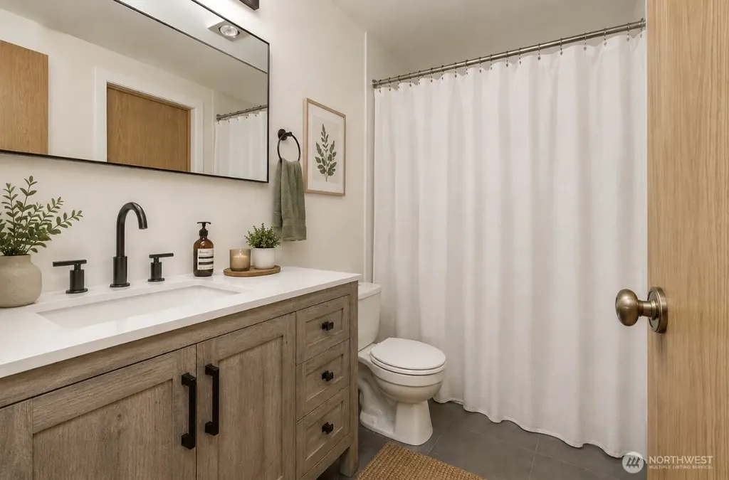 17311 119th Ln SE J#3 Renton WA 98058