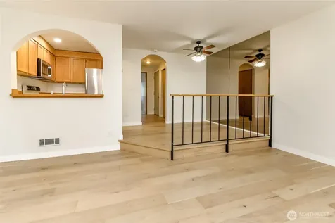 17311 119th Ln SE J#3 Renton WA 98058