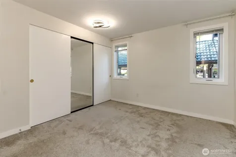 17311 119th Ln SE J#3 Renton WA 98058