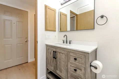 17311 119th Ln SE J#3 Renton WA 98058