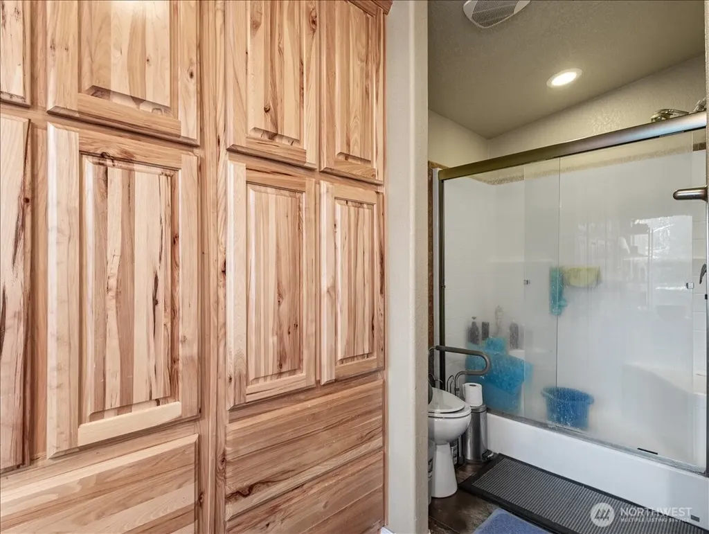 23728 NE Dole Valley Road Yacolt WA 98675